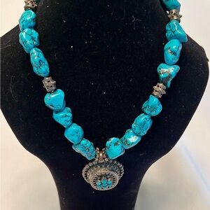 Turquoise Beaded Necklace with Silver Accents